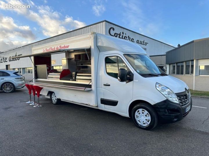 Utilitaire léger Renault Master Autre 19990 ht food truck vasp  - 1