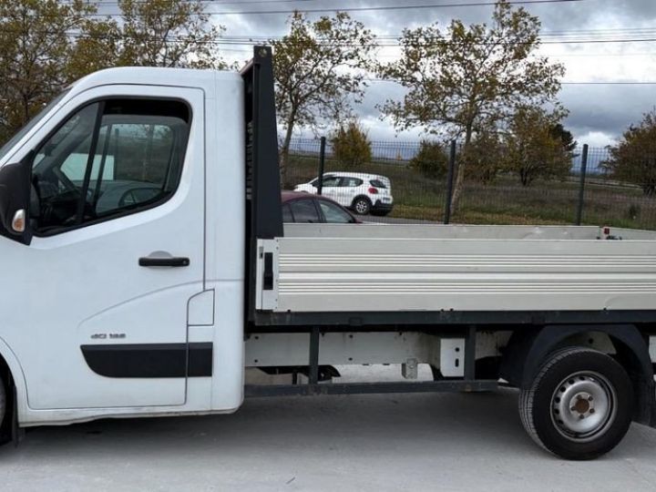 Utilitaire léger Renault Master Autre 2.3 DCI 125 L3H2 CONFORT Blanc - 4