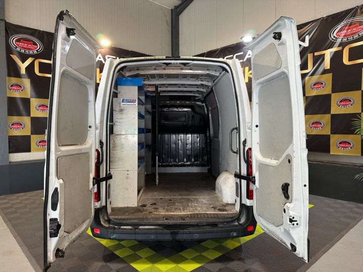 Utilitaire léger Renault Master Autre 3 2.3 Dci 135cv L2H2 Blanc - 4