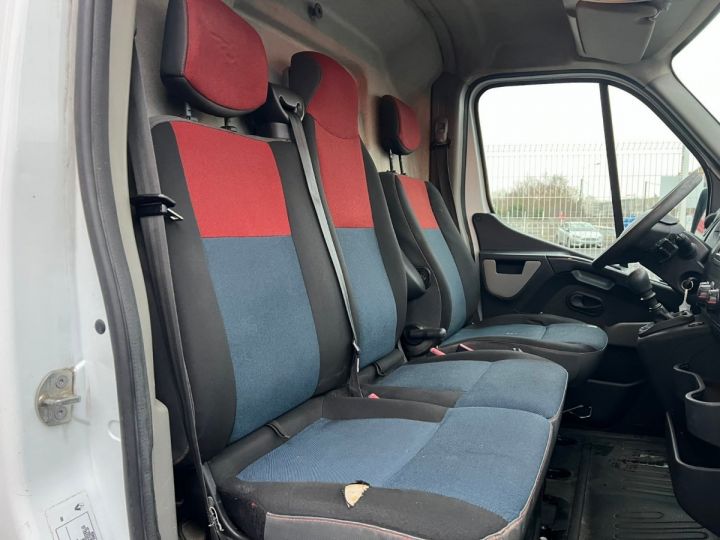 Utilitaire léger Renault Master Autre CABINE APPROFONDIE L2H2 3.5t 2.3 dCi 170 ENERGY E6 CONFORT Blanc - 39