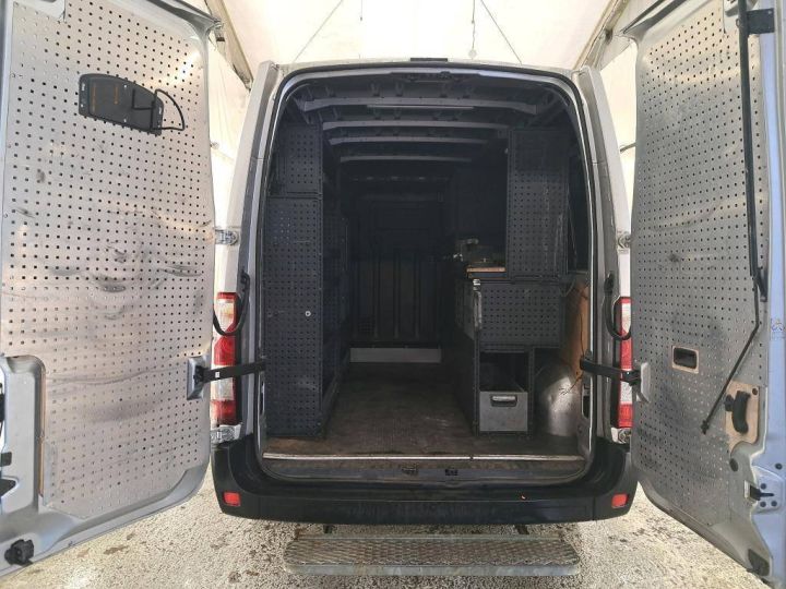 Utilitaire léger Renault Master Autre DCI 145 L1H2 Grand Confort GRIS CLAIR - 9