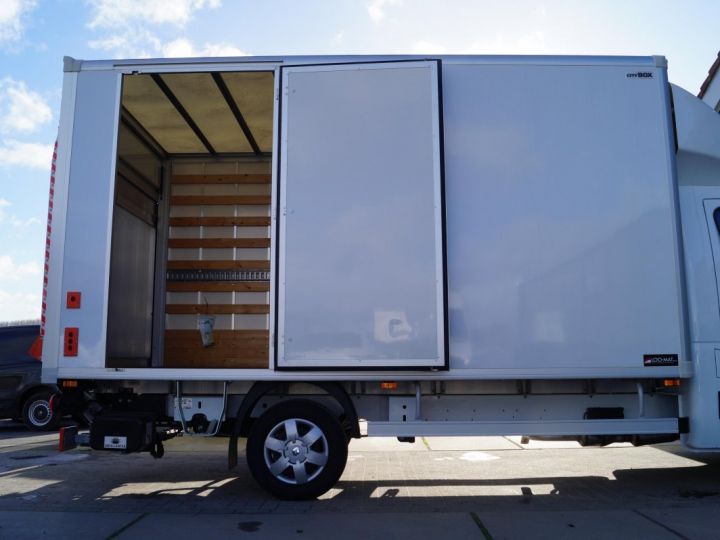 Utilitaire léger Renault Master Autre dci 145 Meubelbak + LIFT meubelbox Blanc - 4