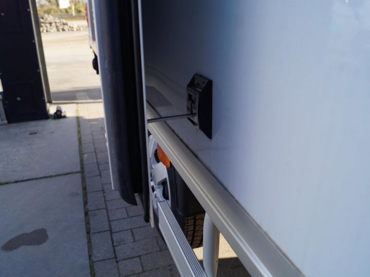 Utilitaire léger Renault Master Autre dci 145 Meubelbak + LIFT meubelbox Blanc - 6