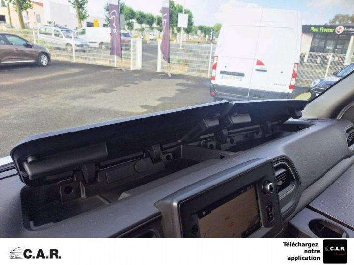 Utilitaire léger Renault Master Autre FOURGON FGN TRAC F3500 L2H2 DCI 135 GRAND CONFORT Blanc - 17