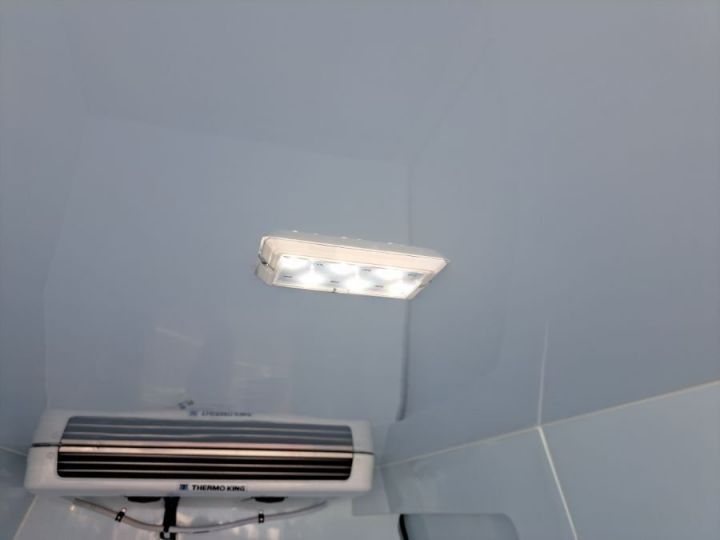 Utilitaire léger Renault Master Autre FOURGON FRIGO L2H2 145 CV 47900E HT Blanc - 18