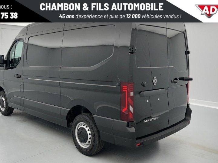 Utilitaire léger Renault Master Autre FOURGON NOUVEAU TRAC 3T5 L2H2 BLUE DCI 170 EXTRA Gris - 4