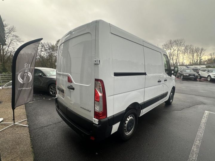 Utilitaire léger Renault Master Autre Grand Confort F3300 L1H1 2.3 Blue dCi - 135  Fourgon L1H1 Traction Tva Recuperable + Gps + Ca BLANC - 7