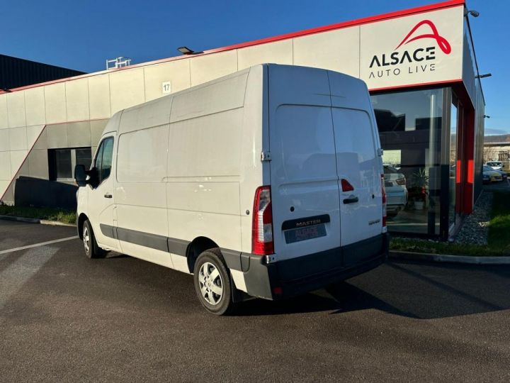 Utilitaire léger Renault Master Autre Grand Confort F3500 L2H2 2.3L Blue dCi - 135 CH BLANC - 2