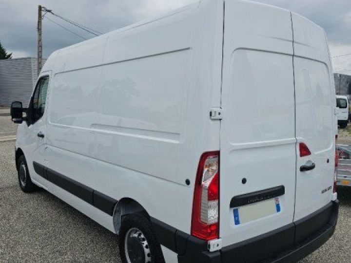 Utilitaire léger Renault Master Autre III FG F3300 L2H2 2.3 BLUE DCI 135CH GRAND CONFORT EURO6 Blanc - 5