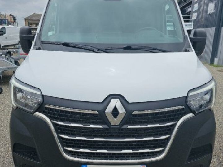 Utilitaire léger Renault Master Autre III FG F3300 L2H2 2.3 BLUE DCI 135CH GRAND CONFORT EURO6 Blanc - 8