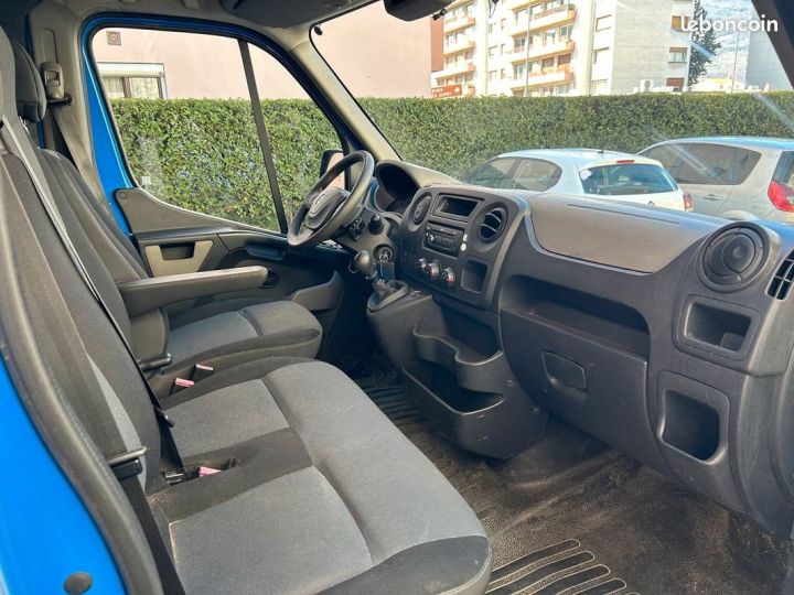 Utilitaire léger Renault Master Autre III L2H2 2.3 dCi 100 ch TVA RÉCUPÉRABLE Bleu - 5