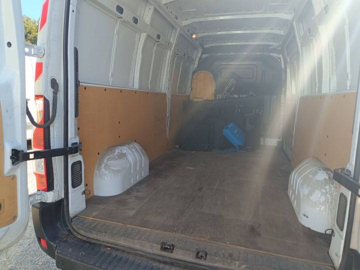 Utilitaire léger Renault Master Autre L3H2 2.3 dCi 145ch GD CONFORT BLANC - 12