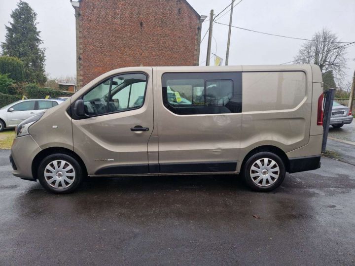 Utilitaire léger Renault Trafic Autre 1.6 DCI 120 Double Cabine Utilitaire 6 Places Beige Métallisé - 7