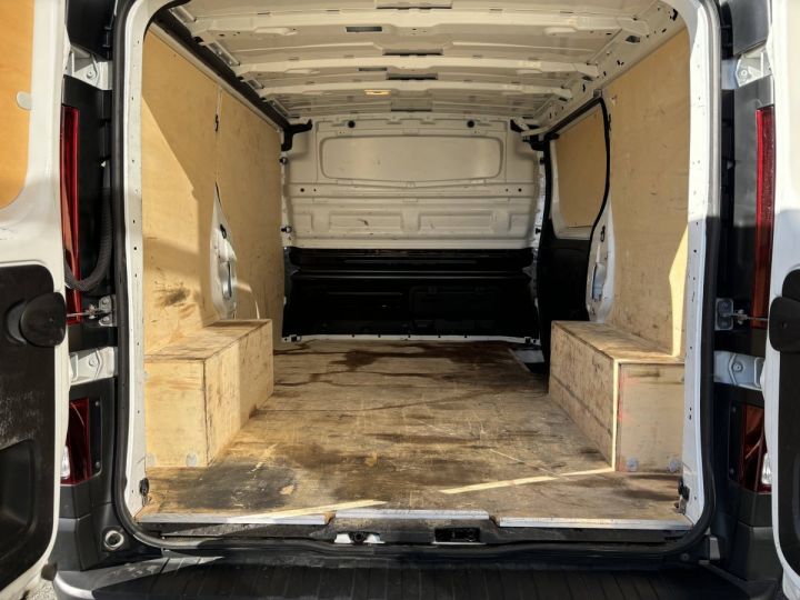 Utilitaire léger Renault Trafic Autre 2.0 dCi 120ch Grand Confort L1H1 BLANC - 5