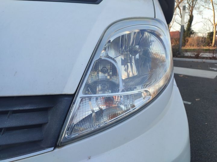 Utilitaire léger Renault Trafic Autre 2.0D L1H1 90ch Blanc - 22