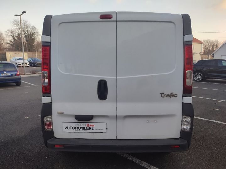 Utilitaire léger Renault Trafic Autre 2.0D L1H1 90ch Blanc - 4