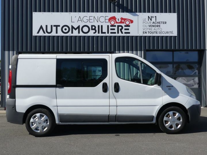 Utilitaire léger Renault Trafic Autre CABINE APPROFONDIE 6 PLACES Phase 2 L1H1 1200kg 2.0 dCi 16V FAP 115 cv Blanc - 6