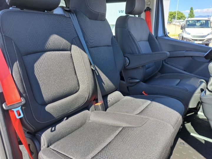 Utilitaire léger Renault Trafic Autre CABINE APPROFONDIE CA L2H1 3T BLUE DCI 150 EDC RED 6PL NOUVEAU Gris Foncé - 4