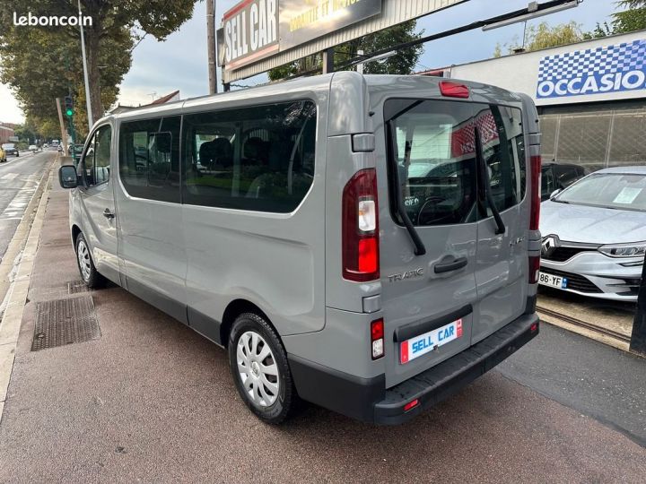 Utilitaire léger Renault Trafic Autre COMBI 1.6 dci 125ch LIFE L2 9 PLACES Gris - 3