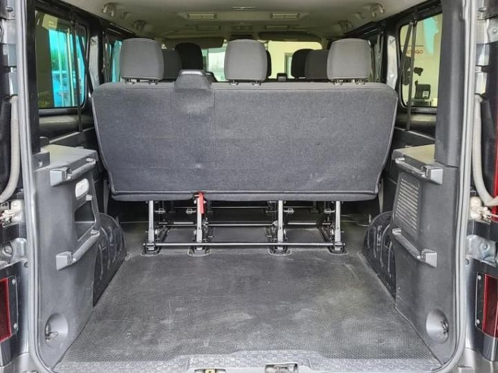 Utilitaire léger Renault Trafic Autre COMBI 2.0 DCI 150ch L2 ZEN 9 Places Gris - 11