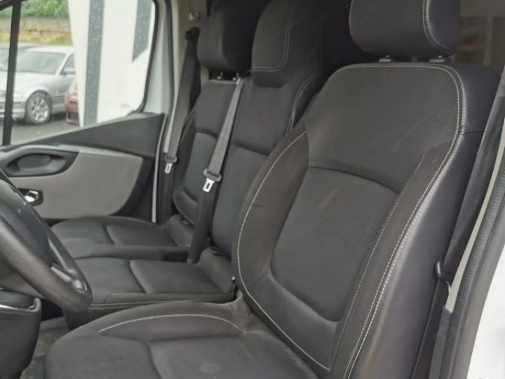 Utilitaire léger Renault Trafic Autre DCI 95CH ISOLER POUR AMENAGEMENT MOTEUR ET TURBO NEUF Blanc - 7