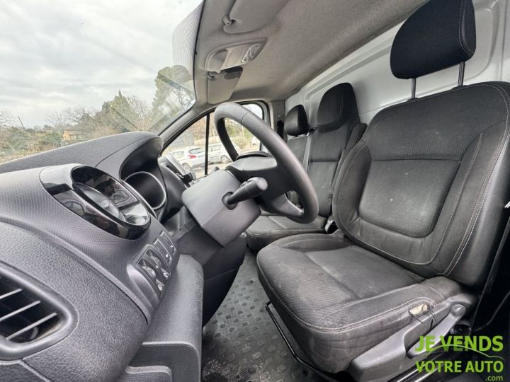 Utilitaire léger Renault Trafic Autre FG L1H1 2.0 dCi 145ch EDC6 Grand Confort Blanc - 6