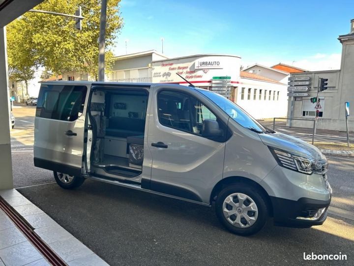 Utilitaire léger Renault Trafic Autre FLEX 3 ANTILOPE VAN L1H1 GRAND CONFORT 2800 BlueDCI 130 AMENAGE PLACES Gris - 2