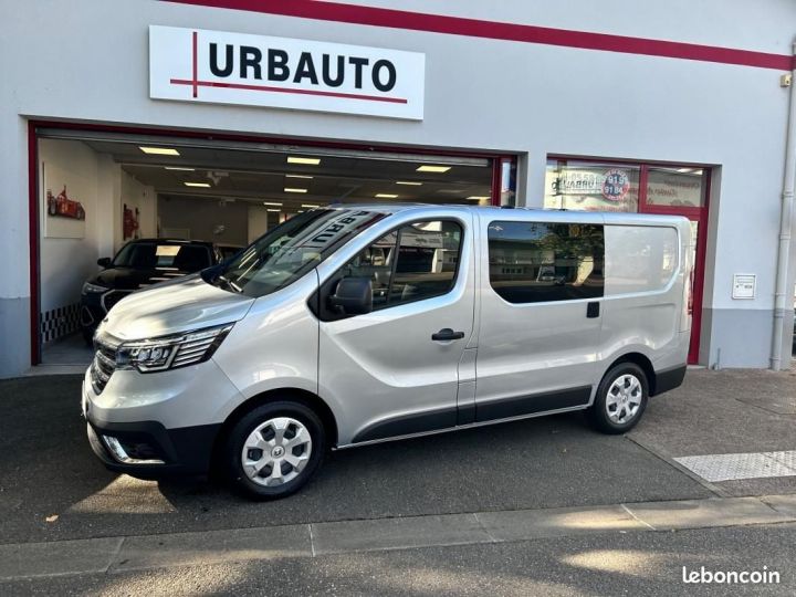 Utilitaire léger Renault Trafic Autre FLEX 3 ANTILOPE VAN L1H1 GRAND CONFORT 2800 BlueDCI 130 AMENAGE PLACES Gris - 4