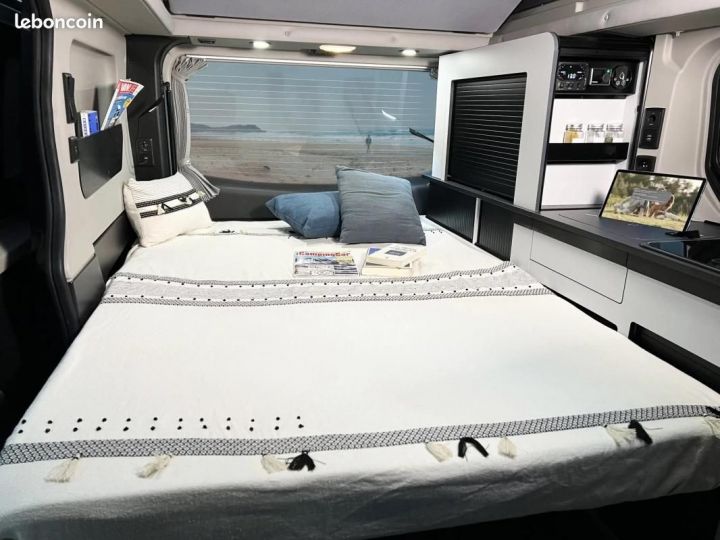 Utilitaire léger Renault Trafic Autre FLEX 5 ANTILOPE VAN L1H1 CONFORT + BLUEDCI 150 AMENAGE PLACES 4 COUCHAGES Blanc - 14