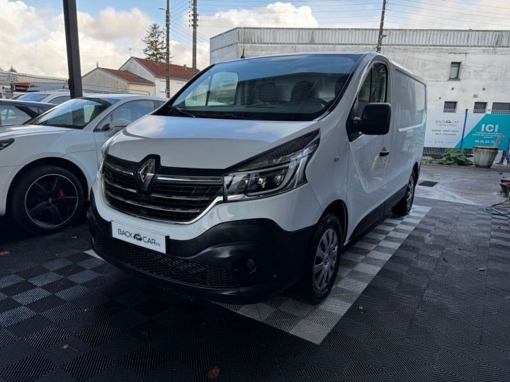 Utilitaire léger Renault Trafic Autre FOURGON FGN L1H1 1000 KG DCI 95 GENERIQUE Blanc - 3