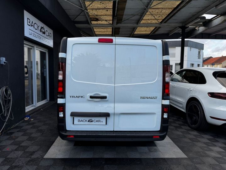 Utilitaire léger Renault Trafic Autre FOURGON FGN L1H1 1000 KG DCI 95 GENERIQUE Blanc - 6