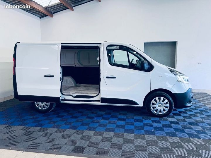 Utilitaire léger Renault Trafic Autre fourgon l1h1 2.0 dci 125 energy e6 Blanc - 12