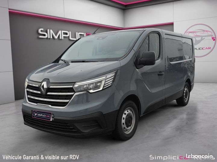 Utilitaire léger Renault Trafic Autre FOURGON L1H1 2800 KG BLUE DCI 150 Ch GRAND CONFORT + OPTIONS Gris - 4