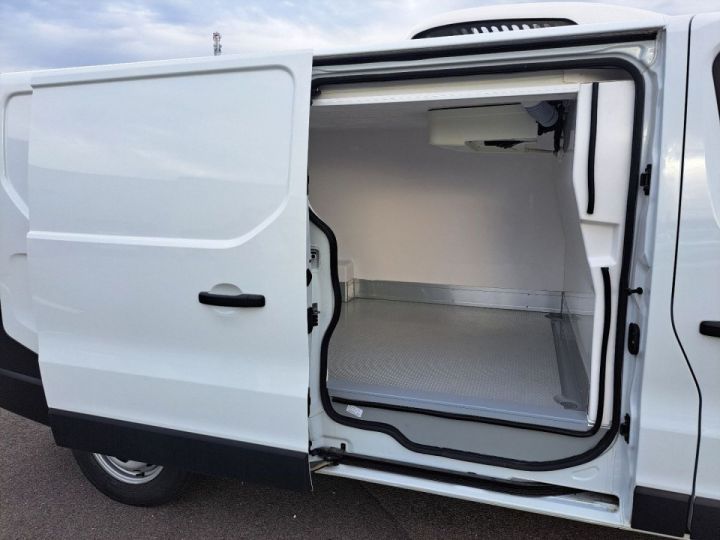 Utilitaire léger Renault Trafic Autre FRIGO L2H1 2.0 dci 150 41900E HT FRIGO Blanc - 3