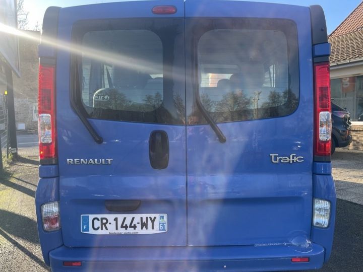 Utilitaire léger Renault Trafic Autre II PASSENGER 2.0 DCI 90CH EXPRESSION Bleu C - 4