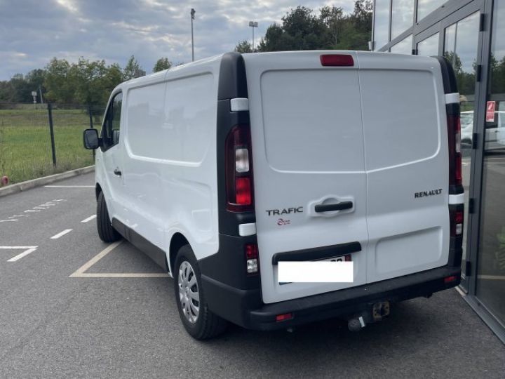 Utilitaire léger Renault Trafic Autre III 1.6 DCI 95 CV L1H1 ATTELAGE  BLANC - 2