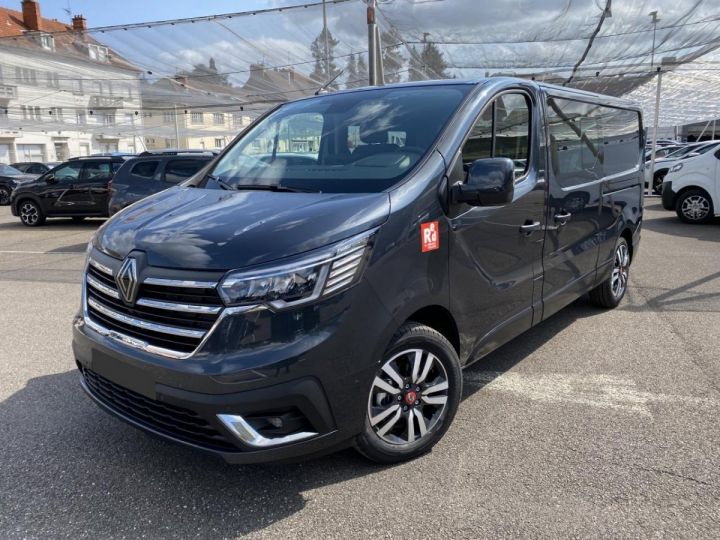 Utilitaire léger Renault Trafic Autre III (2) CABINE APPROFONDIE L2H1 3000 KG BLUE DCI 150 EDC RED EXCLUSIVE Gris Comète - 1