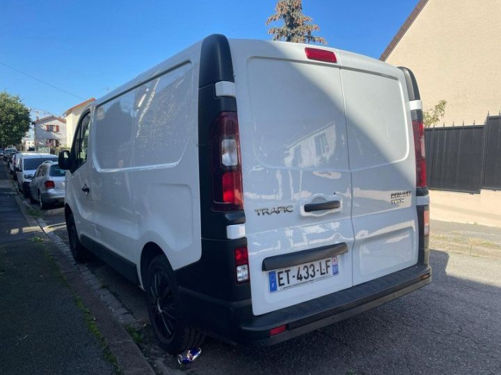 Utilitaire léger Renault Trafic Autre III FG 1.6 DCI 120CH EURO6 MOTEUR DEMONTE H.S Blanc - 6