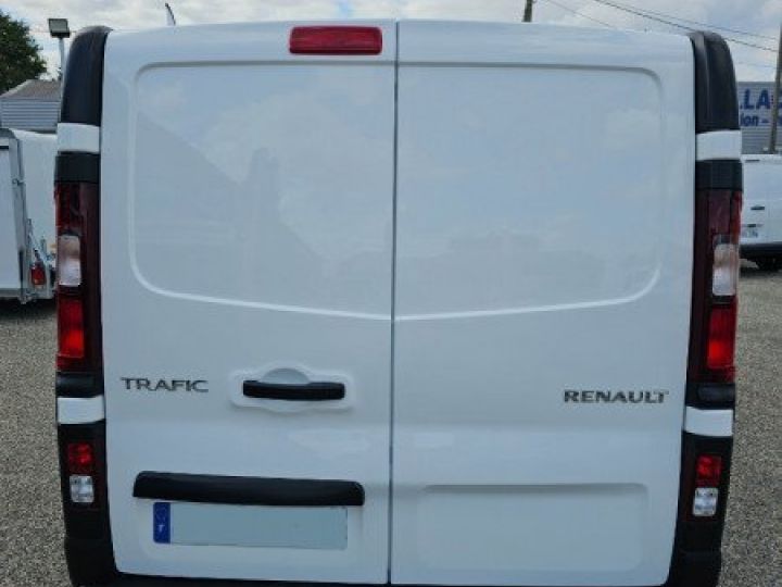 Utilitaire léger Renault Trafic Autre III FG L1H1 1000 2.0 DCI 120CH GRAND CONFORT E6 Blanc - 4