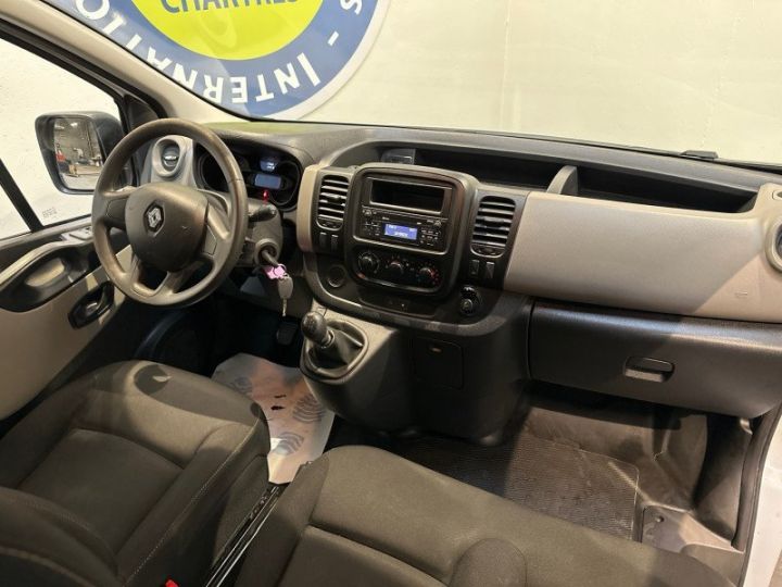 Utilitaire léger Renault Trafic Autre III FG L1H1 1200 1.6 DCI 95CH CABINE APPROFONDIE CONFORT E6 Blanc - 17