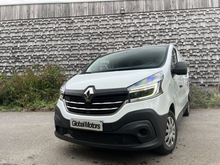 Utilitaire léger Renault Trafic Autre III FG L2H1 2.0 DCI 145CH / TVA RÉCUPERABLE / GARANTI 12 MOIS PREMIUM Blanc - 1