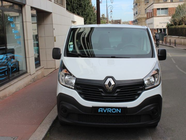 Utilitaire léger Renault Trafic Autre III FOURGON CONFORT L1H1 1000 DCI 120 E6 Blanc Verni - 2