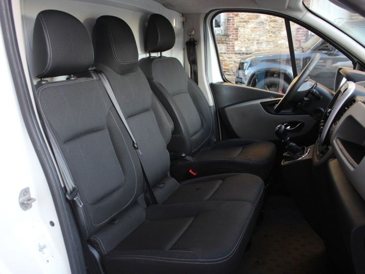 Utilitaire léger Renault Trafic Autre III FOURGON CONFORT L1H1 1000 DCI 120 E6 Blanc Verni - 6