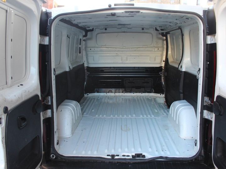 Utilitaire léger Renault Trafic Autre III FOURGON CONFORT L1H1 1000 DCI 120 E6 Blanc Verni - 7