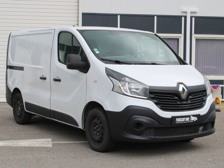 Utilitaire léger Renault Trafic Autre iii fourgon grand confort l1h1 1000 dci 95 - prix ht Blanc - 7