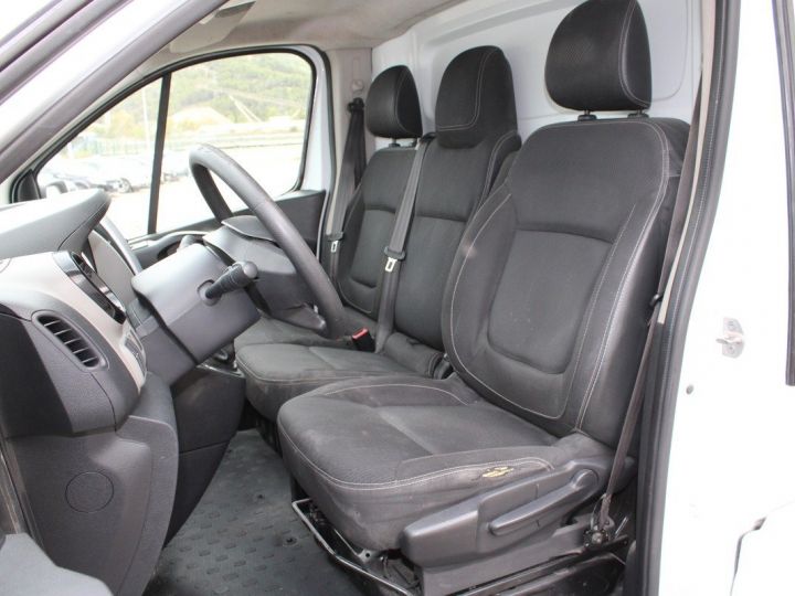 Utilitaire léger Renault Trafic Autre iii fourgon grand confort l1h1 1000 dci 95 - prix ht Blanc - 9