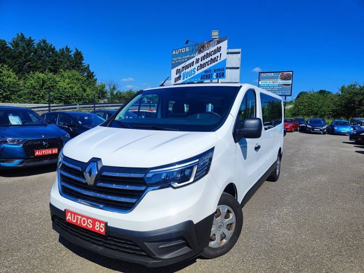 Utilitaire léger Renault Trafic Autre III L2 2.0 dCi 150ch Energy S&S 9 places 23500€ HT BLANC - 8