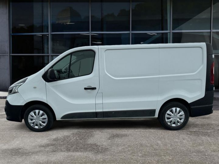 Utilitaire léger Renault Trafic Autre L1H1 1200 Kg 2.0 dCi - 120  Grand Confort BLANC - 2