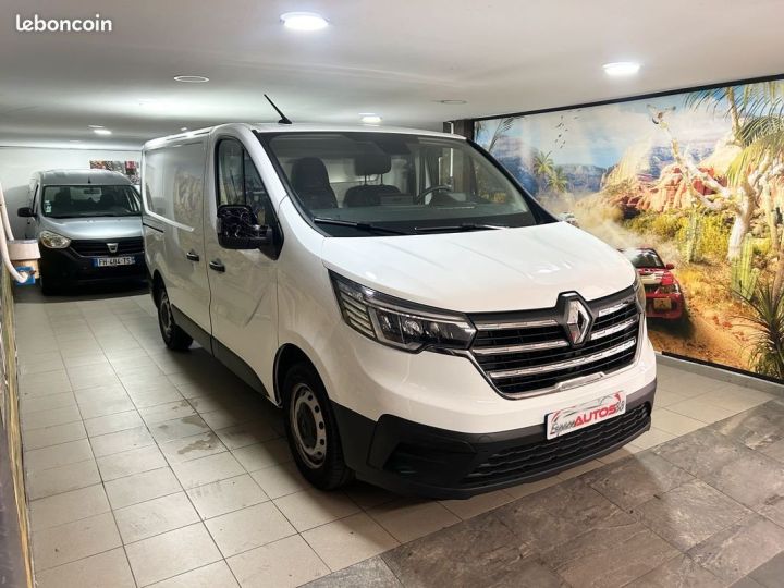 Utilitaire léger Renault Trafic Autre L1H1 2.0 dCi 130ch TVA RÉCUPÉRABLE Blanc - 4