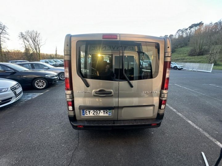 Utilitaire léger Renault Trafic Autre L2H1 1.6 Energy dCi - 125 Combi Life L2H1 TVA RECUPERABLE + GPS + RADAR AR BEIGE CLAIR - 5